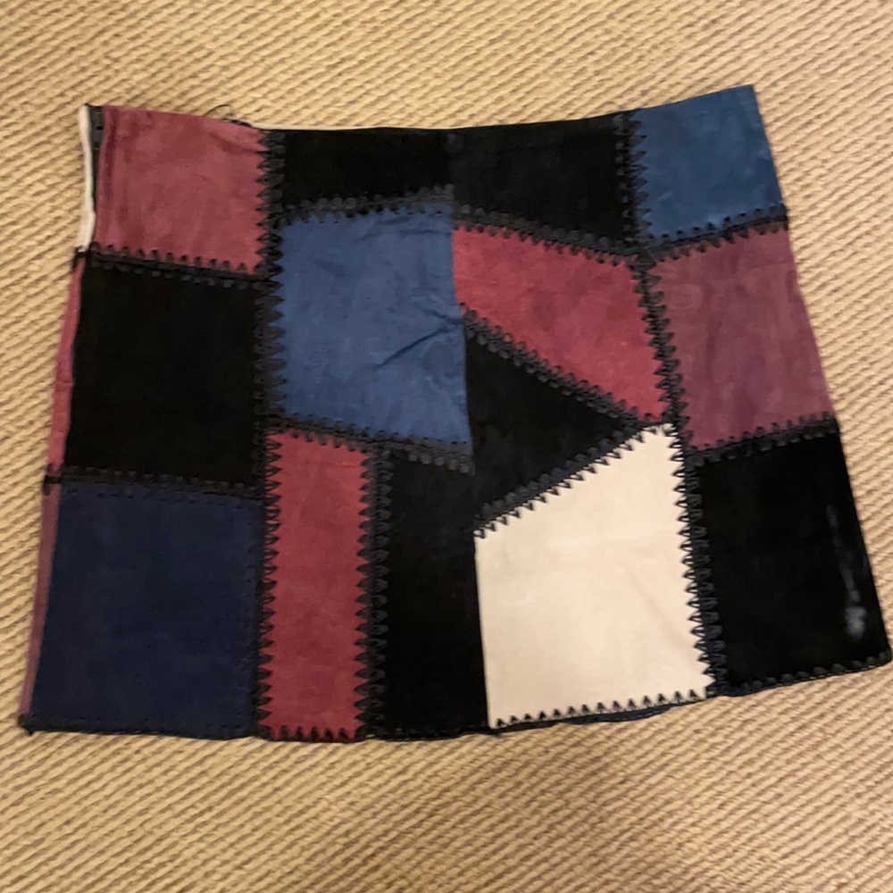 Side zip quilted faux suede skirt